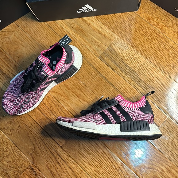 NMD R1 PK Pink Rose - Picture 3 of 5